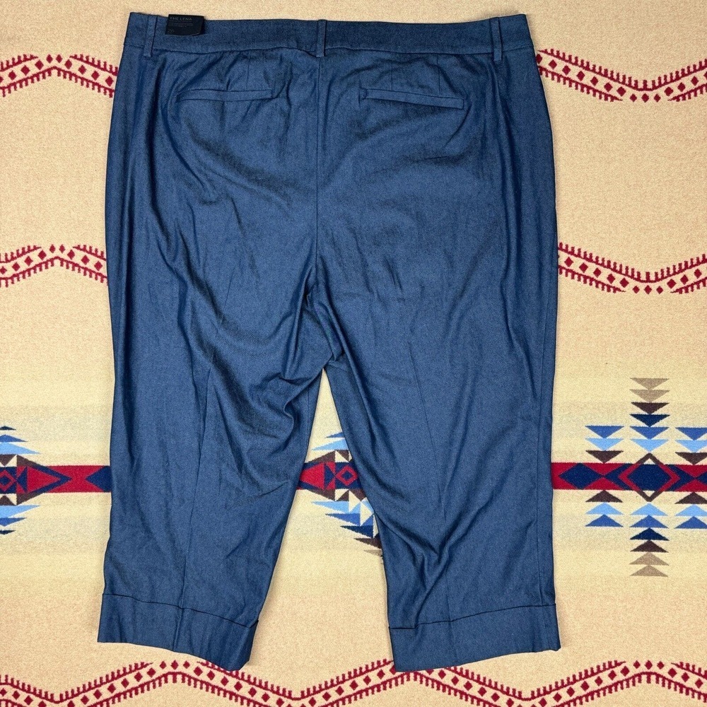 Lane Bryant The Lena Crop Moderately Curvy Fit Pant 26 Plus NEW Blue Stretch Fit - Picture 2 of 10